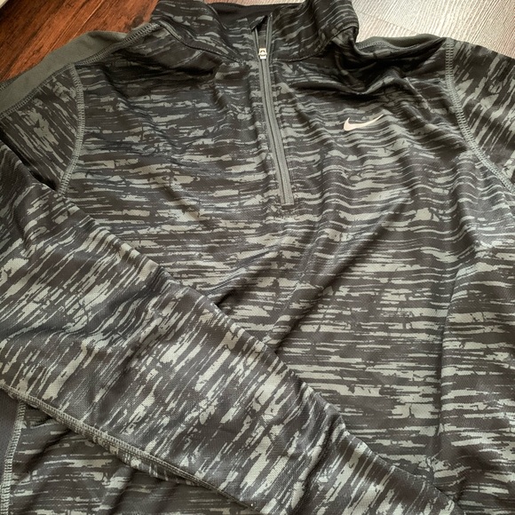 Dri fit quarter zip set of two- large, Nike/Adidas - Picture 1 of 5